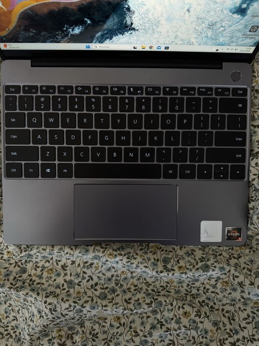 Huawei MateBook 13