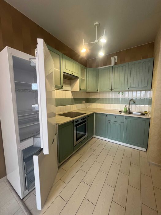 Оренда 1 кім біля метро , ЖК Славутич, біля метро Славутич та Осокорки