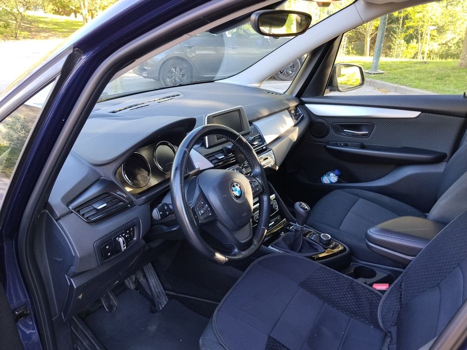 BMW 216-Grand tourer-7L- 2019 com 301.000km