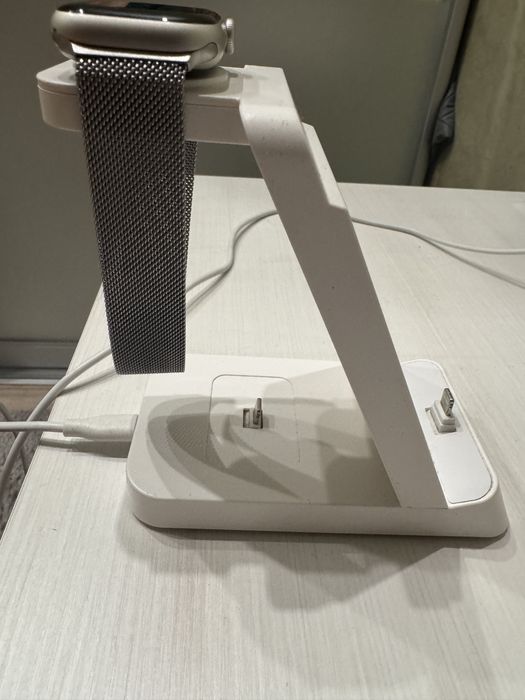 Зарядний пристрій