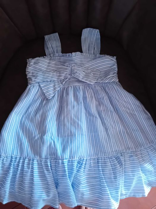 Vestidos Mayoral e Sfera 4-5 excelente estado!