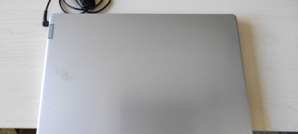 Portátil Lenovo Ideapad 330S
