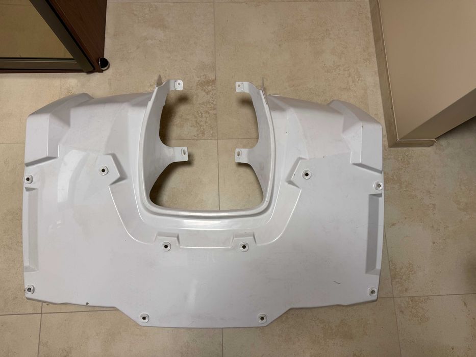 Plastik tylnego bagażnika Polaris Sportsman 570