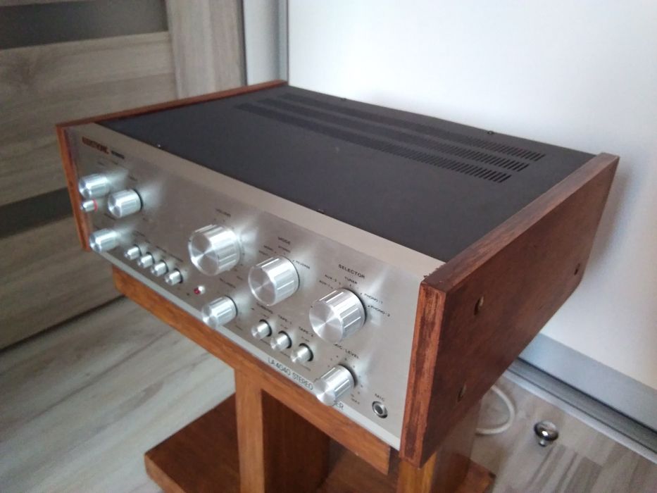 Wzmacniacz Audiotronic LA-4040 Monarch 808H