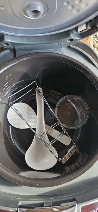 Multicooker- wielofunkcyjne urzadzenie do gotowania