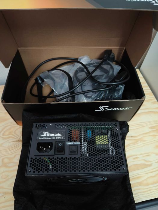 Fonte Alimentação Seasonic gx-550