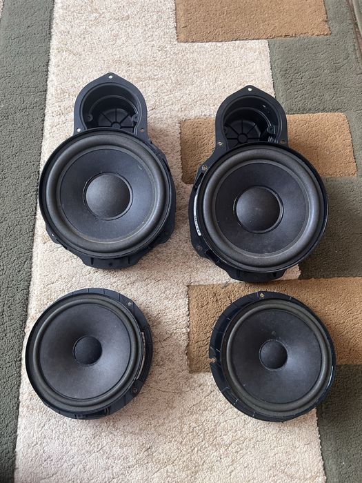 динаміки пасат б6 задні!