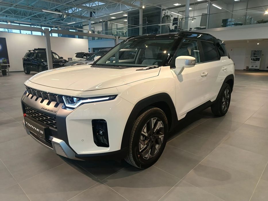 SsangYong/KGM Torres Ssangyong/KGM Torres HEV Hybryda unikalne wnętrze