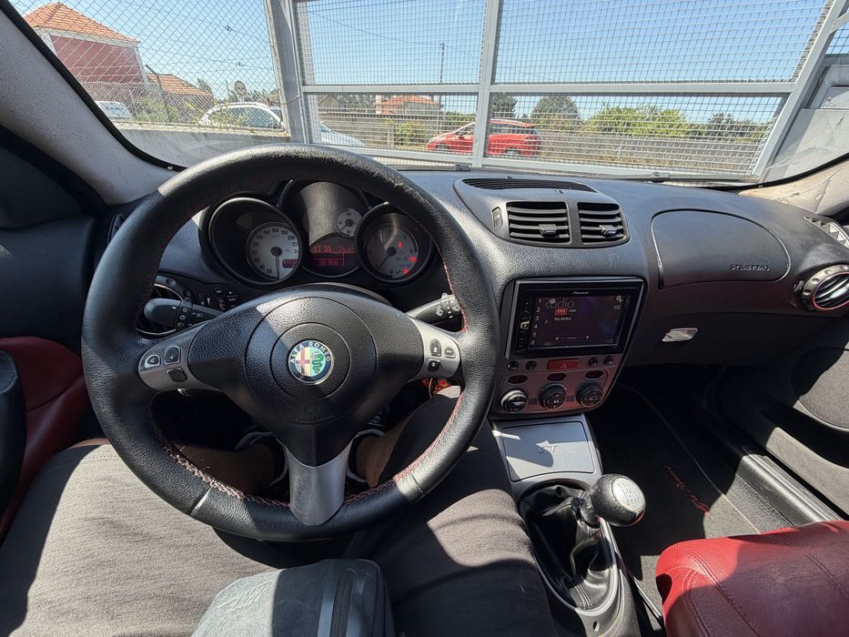 Alfa Romeo GT 1.9JTDM Distinctive