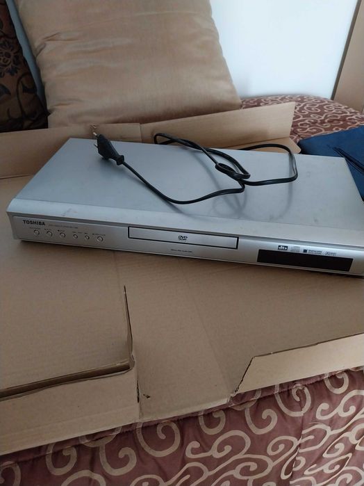 Leitor de DVD Toshiba, SD-130 E