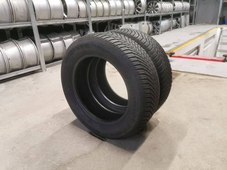 Para opon 205/60R16 96H Continental AllseasonContact