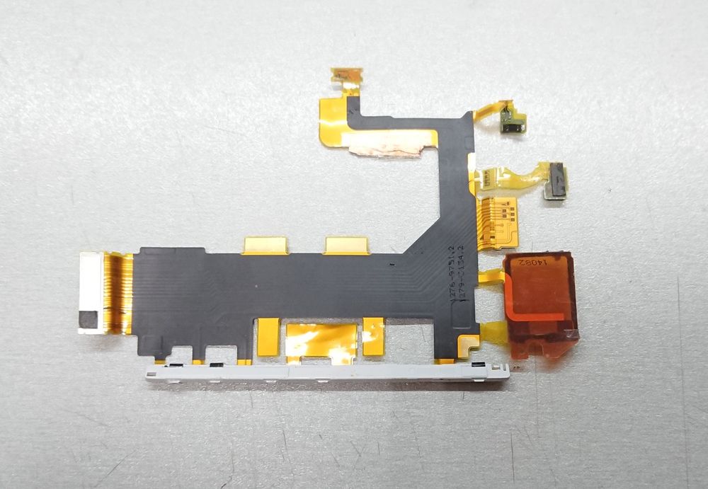 Шлейф дисплея и боковых кнопок Sony Z2 D6502 D6503 Xperia!
