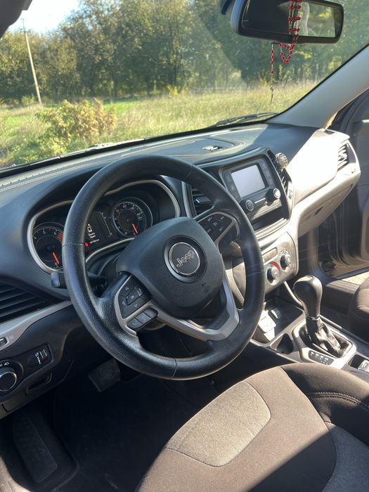 Продам автомобіль в гарному стані