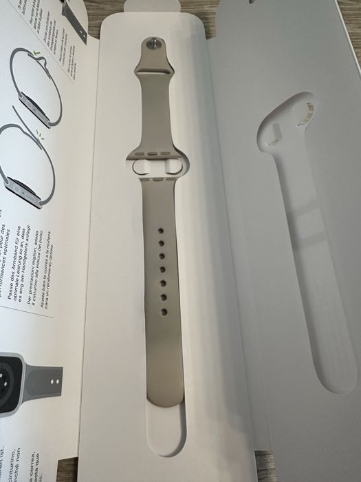 Оригінальні Apple Watch Series 7 GPS 41 mm бежеві