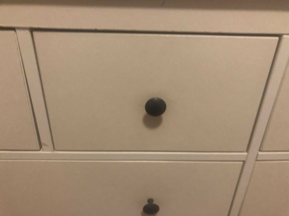 Cómoda grande branca IKEA HEMNES com 8 gavetas