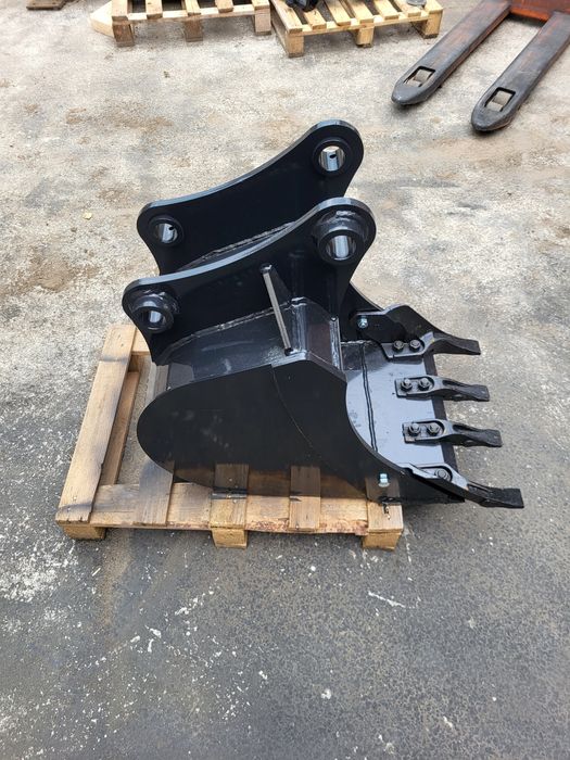 Łyżka kopiąca 50cm do koparki ładowarki JCB 3cx 4cx