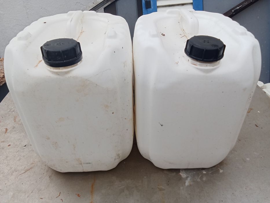 Bidons/garrafões/jerricansn