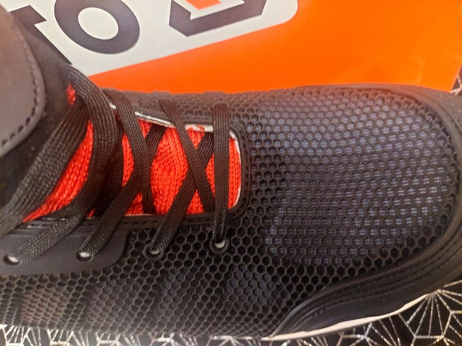 Buty robocze sportowe YATO 44