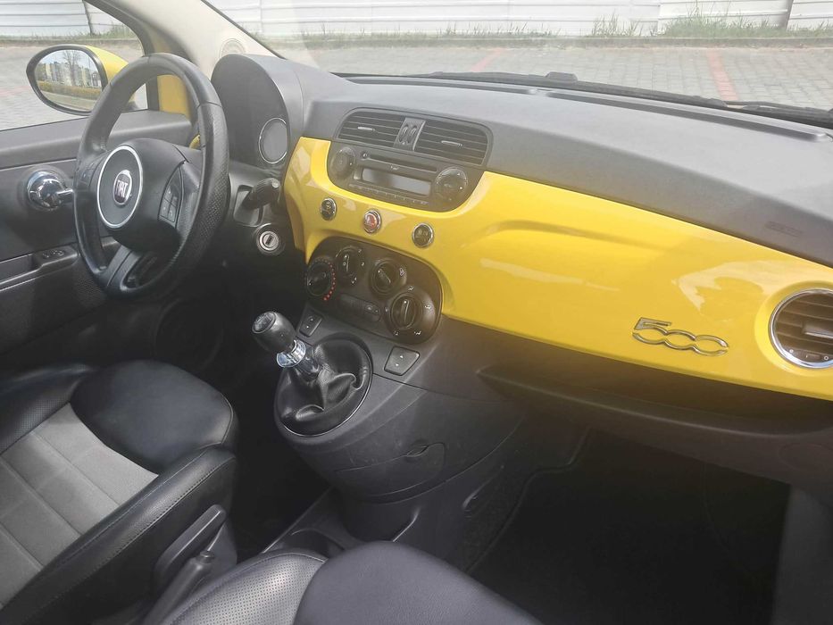 Fiat 500 Sport 1.2 69 KM – stylowy, ekonomiczny, idealny do miasta SPORT