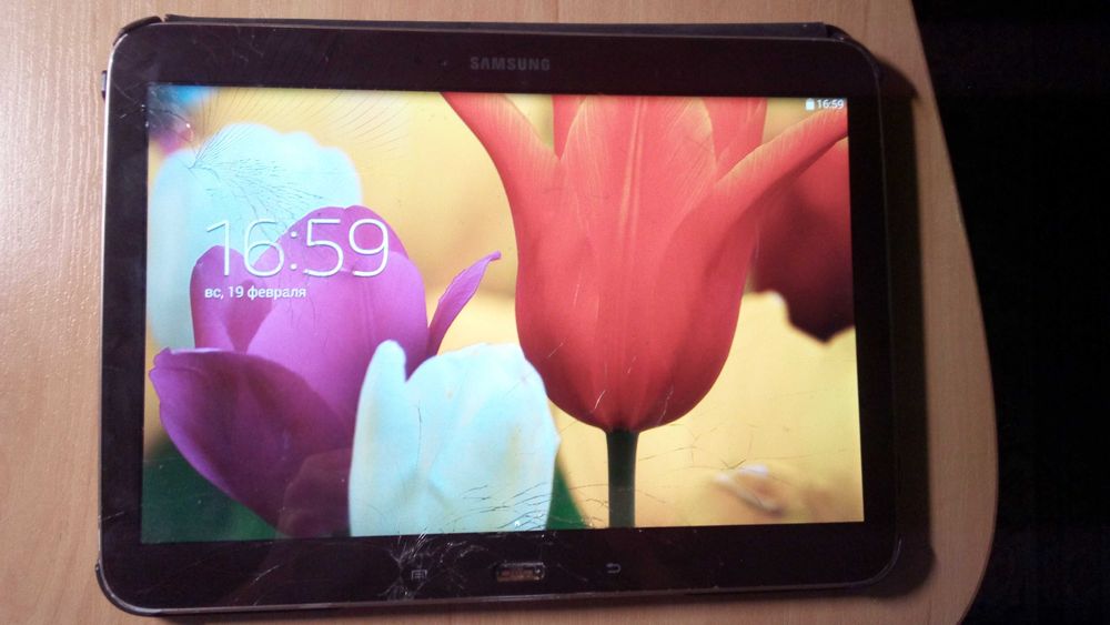 Планшет Samsung Galaxy Tab 3 10.1