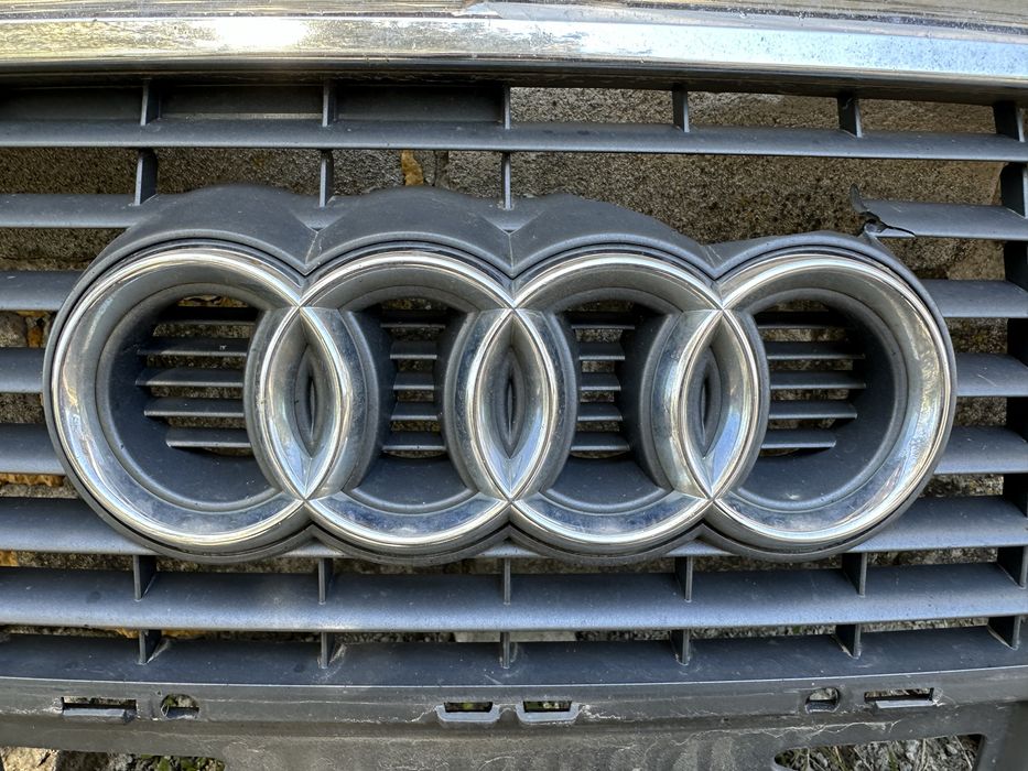Решетка радиатора Audi A6 C6 S-line