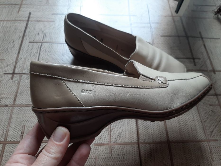 Продам кожаные лоферы (туфли) Ara размер 37,5