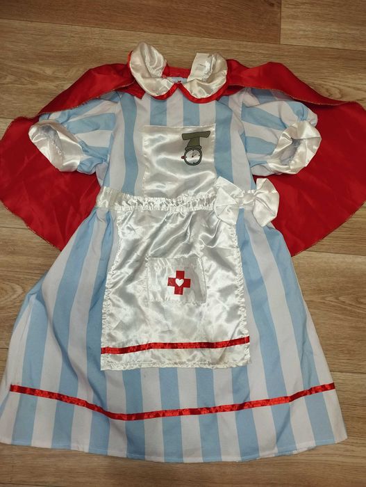 Костюм Хелловін маскарад медсестры лікаря на дівчинку 7-8років