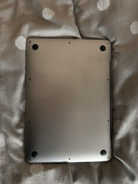 MacBook Air Retina, 13‑inch, 2019 Intel Core i5, 8 GB RAM SSD 128 GB