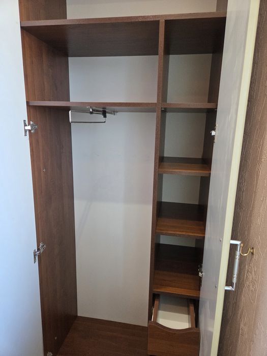 Меблі для дитячої/спальні/кабінету