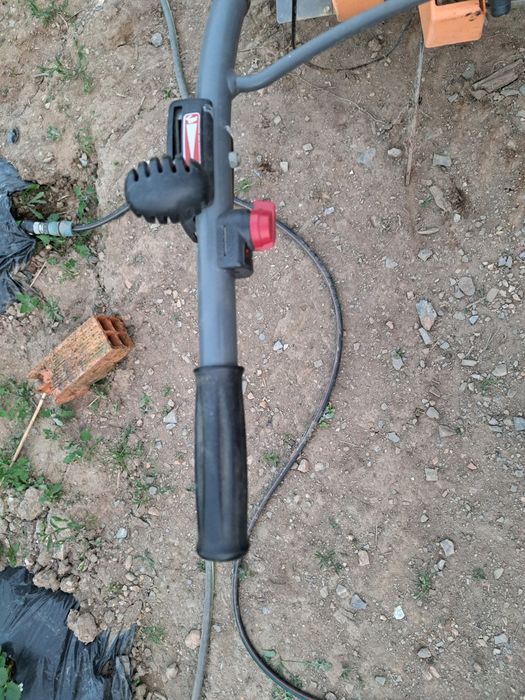 Vendo /troco moto enchada