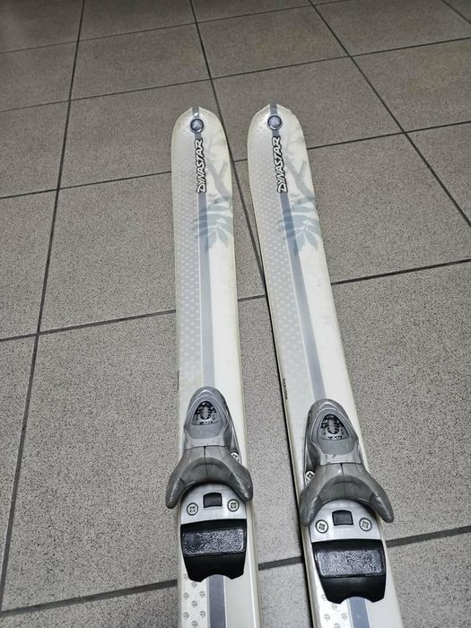 Narty zjazdowe Dynastar Nova 146 cm + buty narciarskie gratis