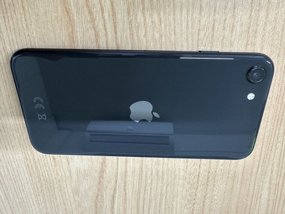 iPhone SE 64GB (2nd generation) 2021