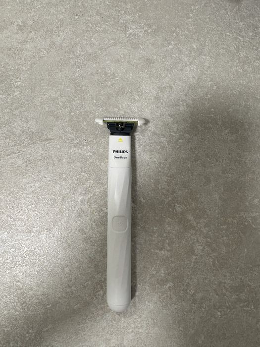Philips oneblade intimate