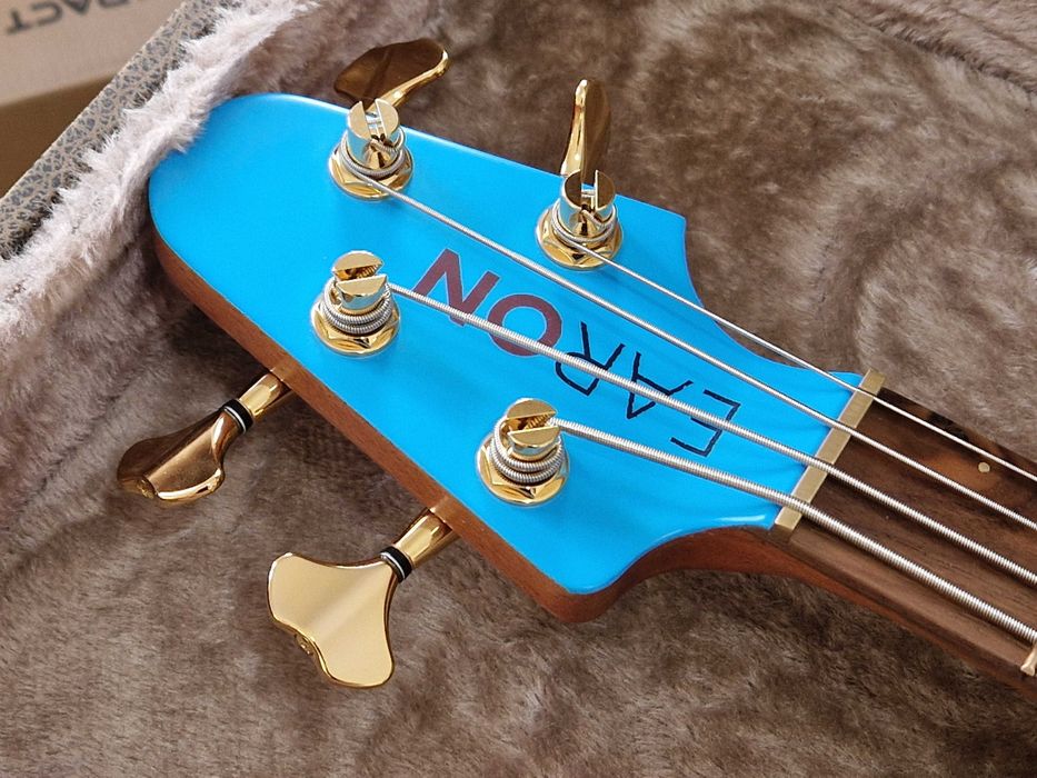 Baixo Precision Bass EarOn - luthier Iaron Barbosa - feito a mão