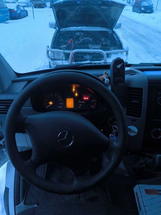 Продається Mercedes-Benz Sprinter у хорошому технічному стані.