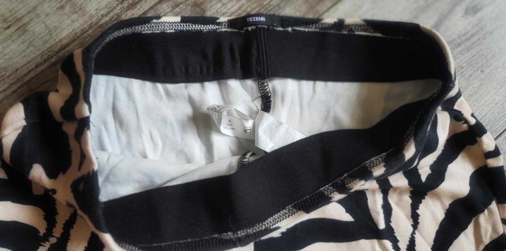 Spodnie dzwony legginsy Tezenis rozm:M