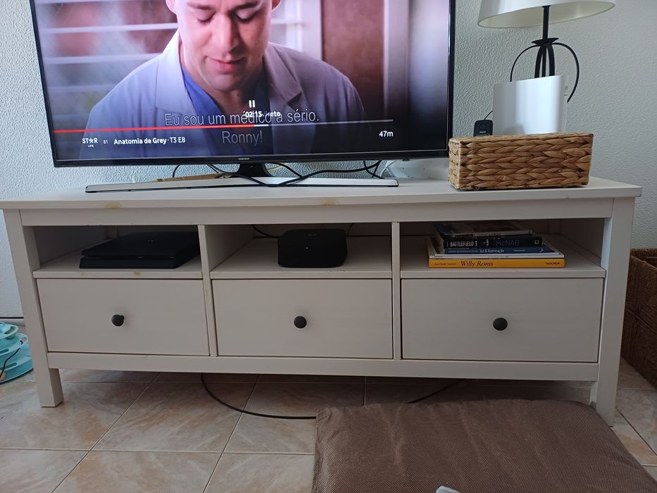 Rack Ikea  Hemnes