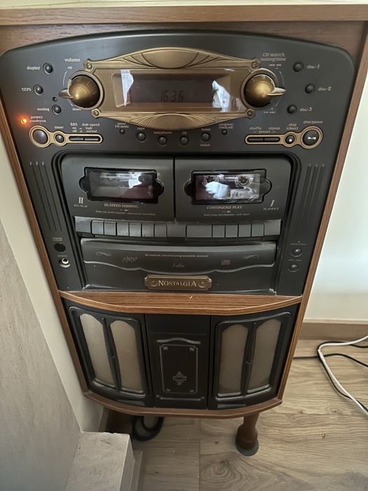 Aparelhagem completa em madeira