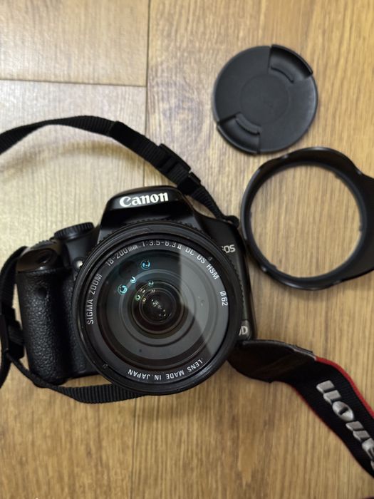 Комплект фотоапарат canon та три обʼєктива