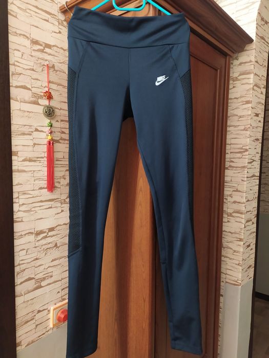 Спортивные штаны Nike р.S