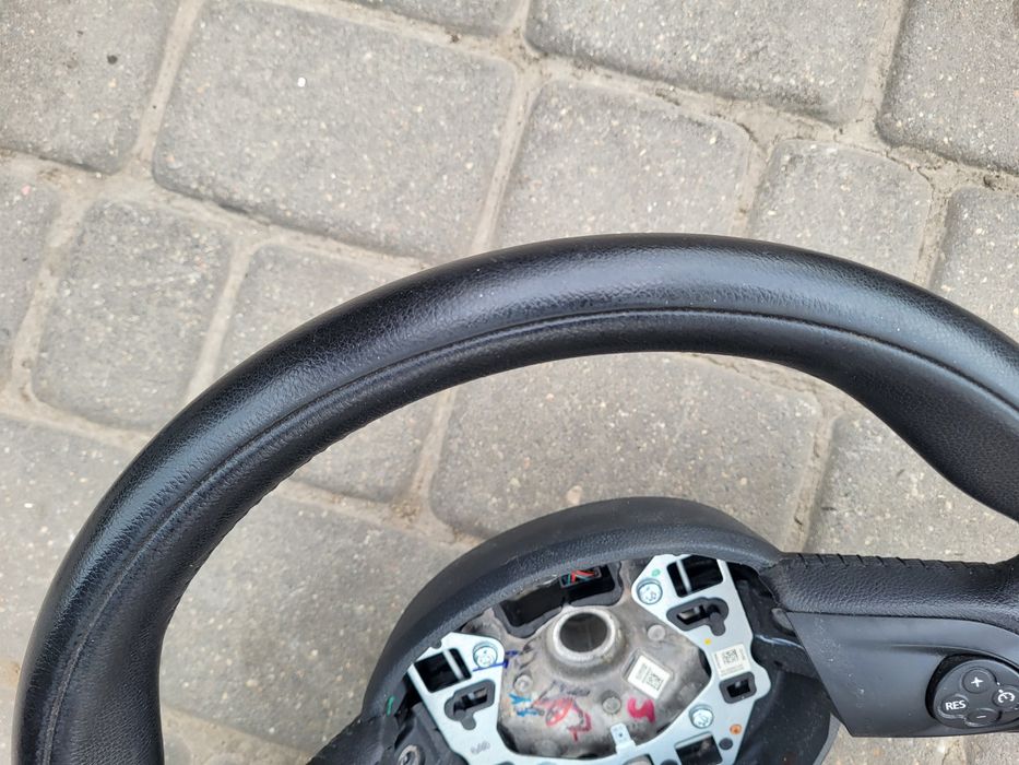Kierownica z multi  mini cooper countryman 11r r60