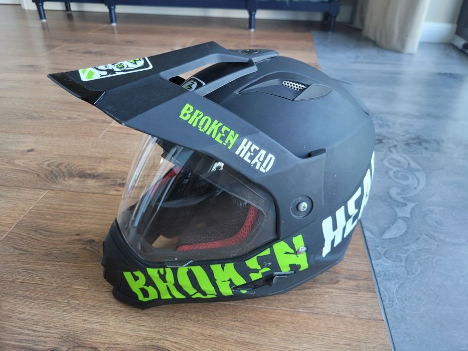 Kask BROKEN HEAD rozm XS ( 53-54cm)

Cena katalogowa 1100zl

Cena 500