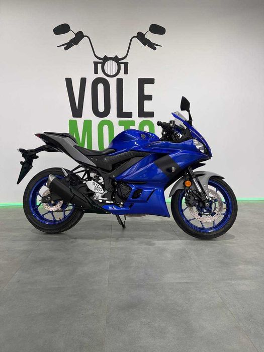 Мотоцикл Yamaha YZF-R25