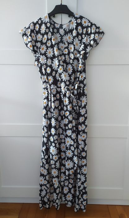 Sukienka maxi w stokrotki