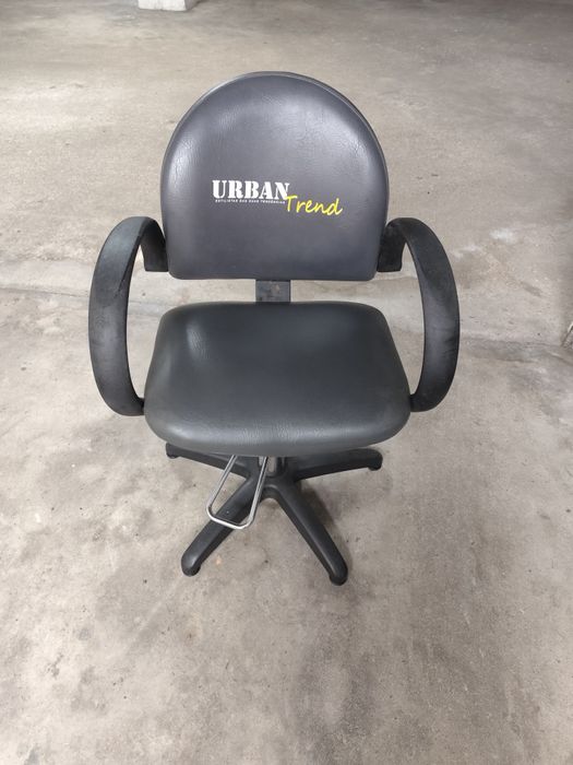 3 Cadeiras para desocupar