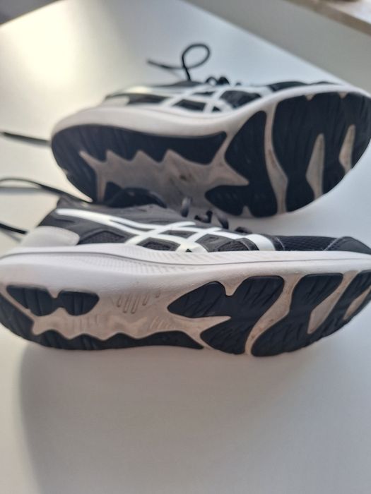 Buty Asics roz. 39.5 używane Kraków