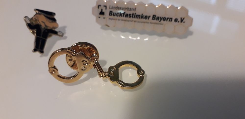 Значки колекційні