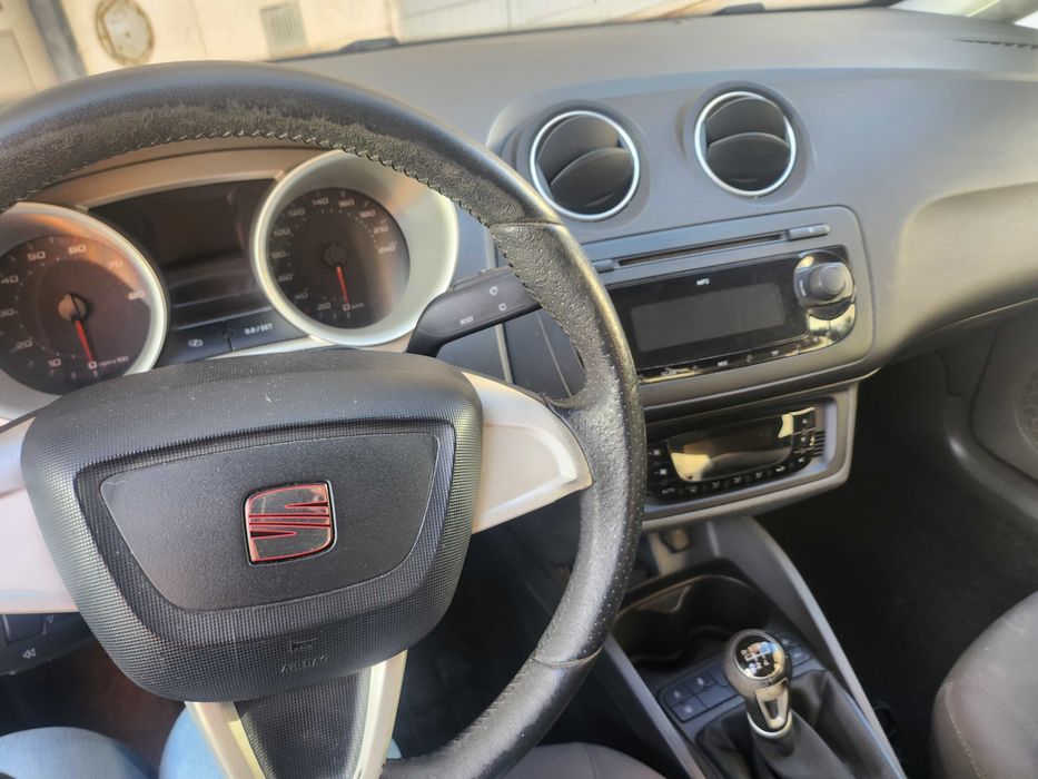 SEAT IBIZA 1.4/ Gasolina / Nacional