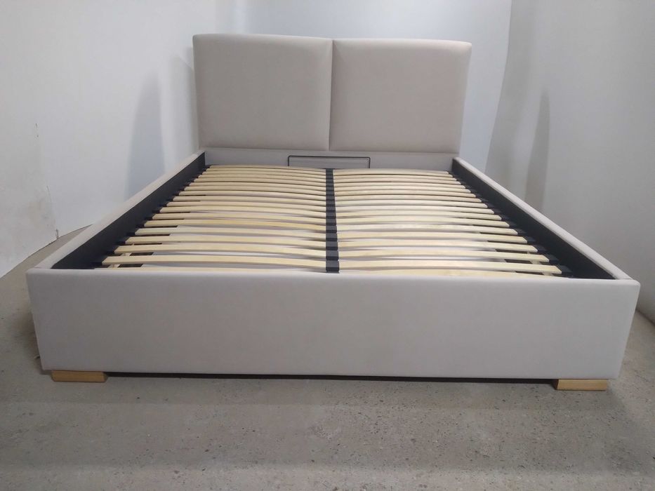 PRODUCENT OKAZJA Łóżko Tapicerowane stelaż metalowy pojemnik w cenie