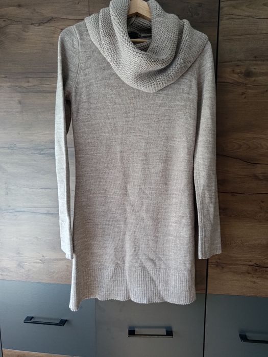Beżowy długi golf H&M